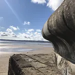 Coral Shores - Part Of The The Bay Village With Pool, Gym And Direct Access, Pub, Restaurant, Tennis And Meadows Walks Ferienhaus Filey